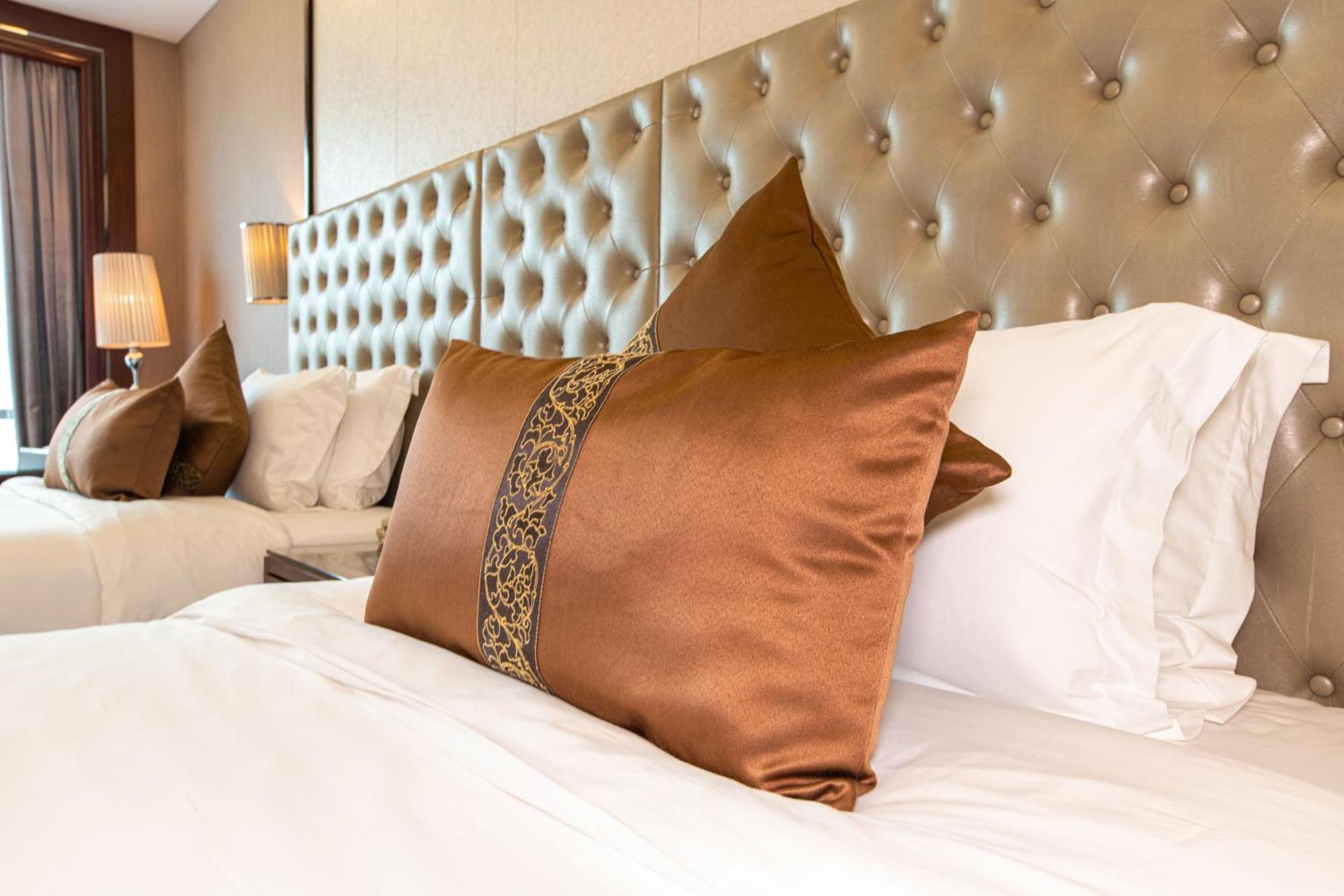 Отель Wyndham Grand Plaza Royale Chenzhou Экстерьер фото