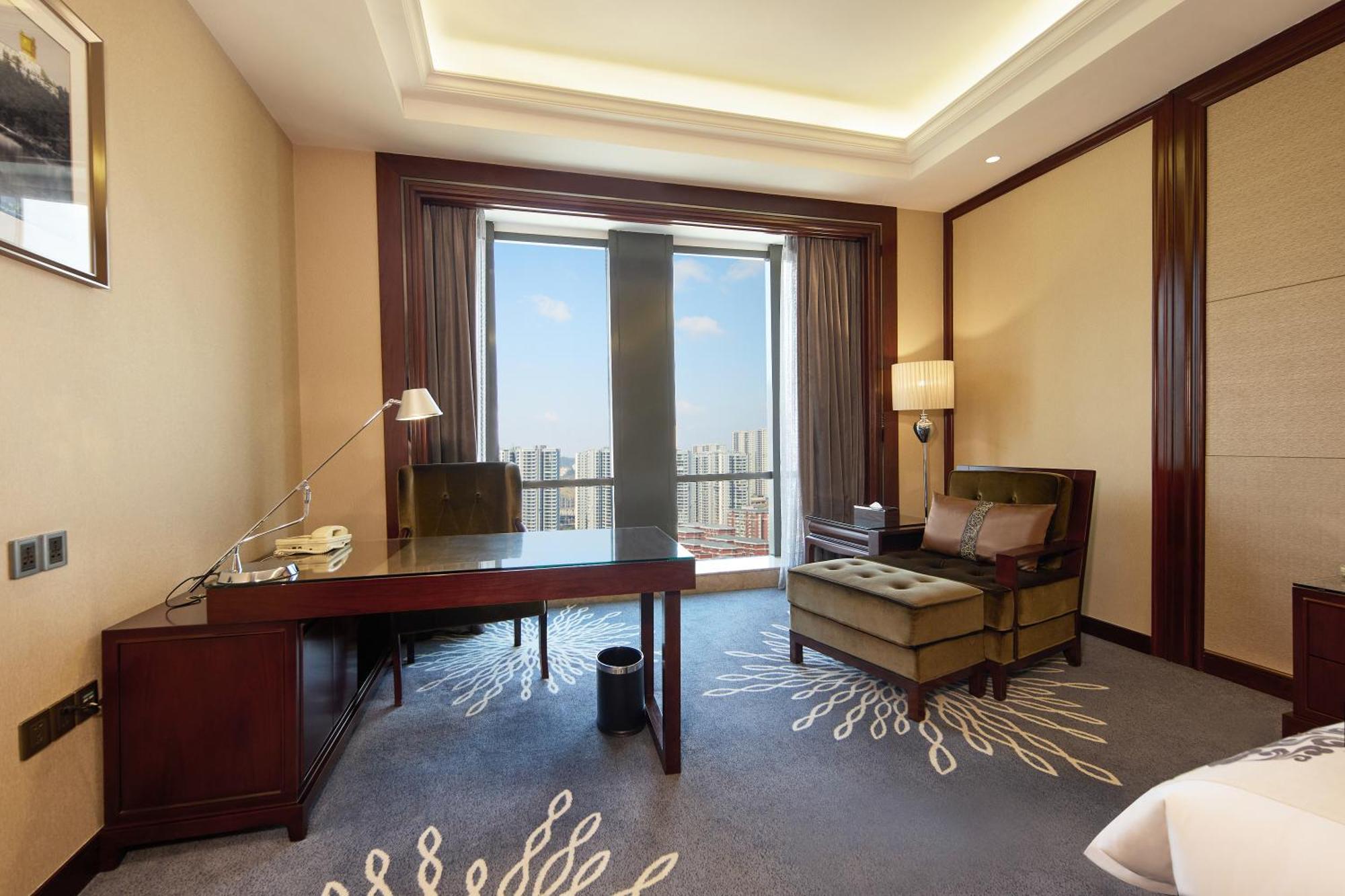 Отель Wyndham Grand Plaza Royale Chenzhou Экстерьер фото
